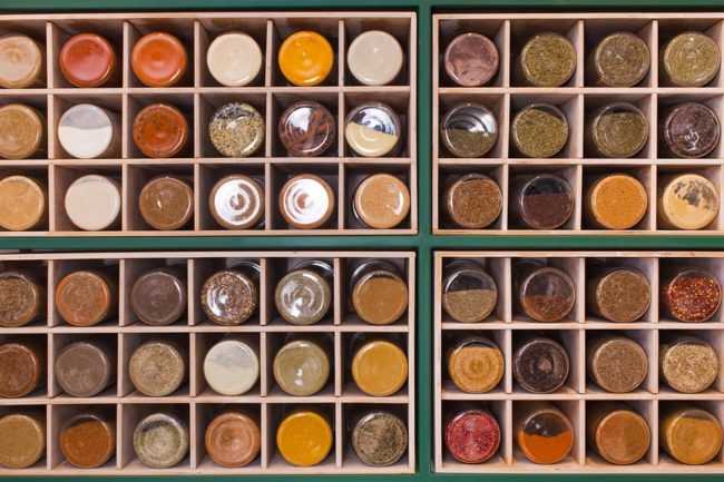Shelf Made Of Cubic Cells Fill — illustration for Key Content Marketing Types for use in B2B Lead Generation